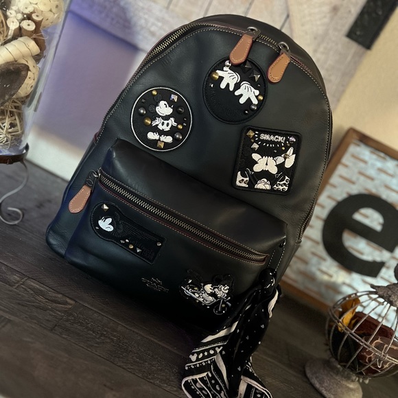 Super Rare!! Coach X Disney Mickey Mouse Patches Backpack - Picture 6 of 11